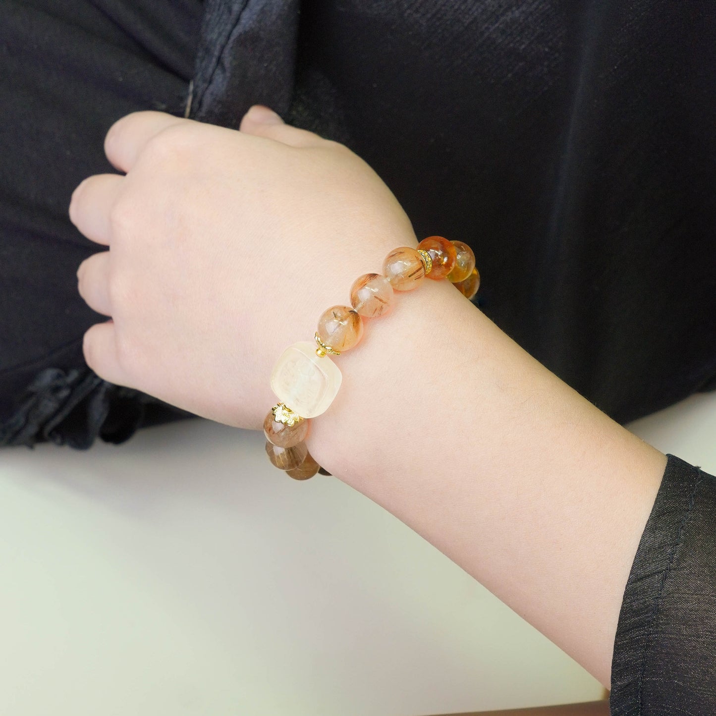 三曜•澄心丨白晶澄心  膠花引運  發晶提氣