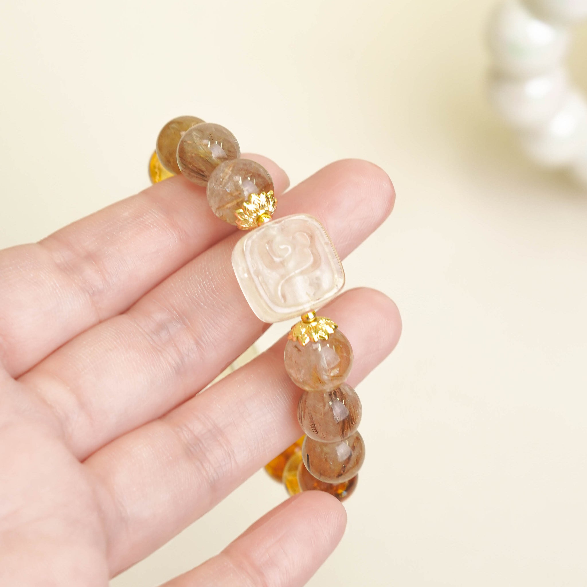 三曜•澄心丨白晶澄心  膠花引運  發晶提氣